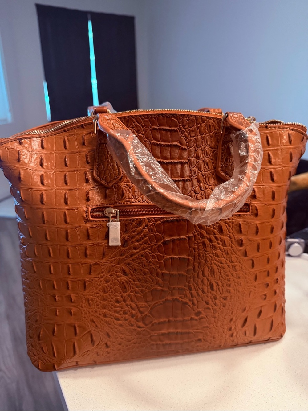 Croc-Embossed fashion Tote Bag in Cognac Brown - Women